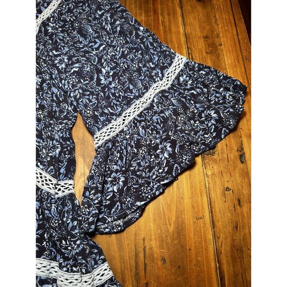 Free People Floral Blue Tunic Boho Lace Size XS - Picture 4 of 6
